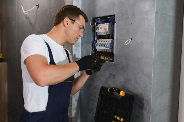 Best Outdoor Lighting Installation  in Eastpoint, FL