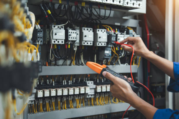 Best Circuit Breaker Repair  in Eastpoint, FL